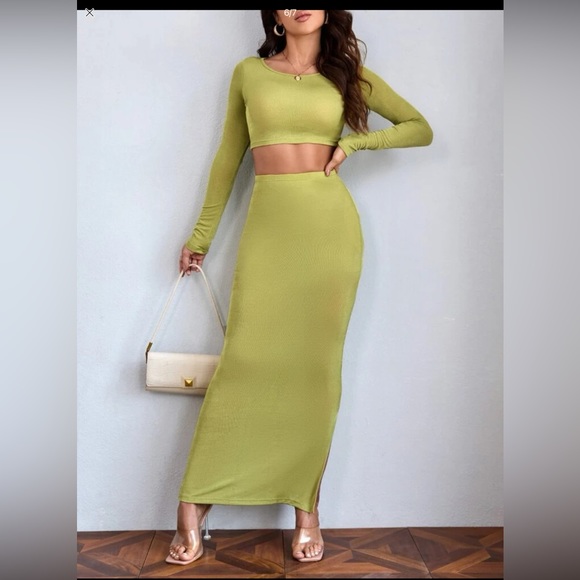 SHEIN Two Piece Skirt and Crop Top Set - Picture 2 of 3